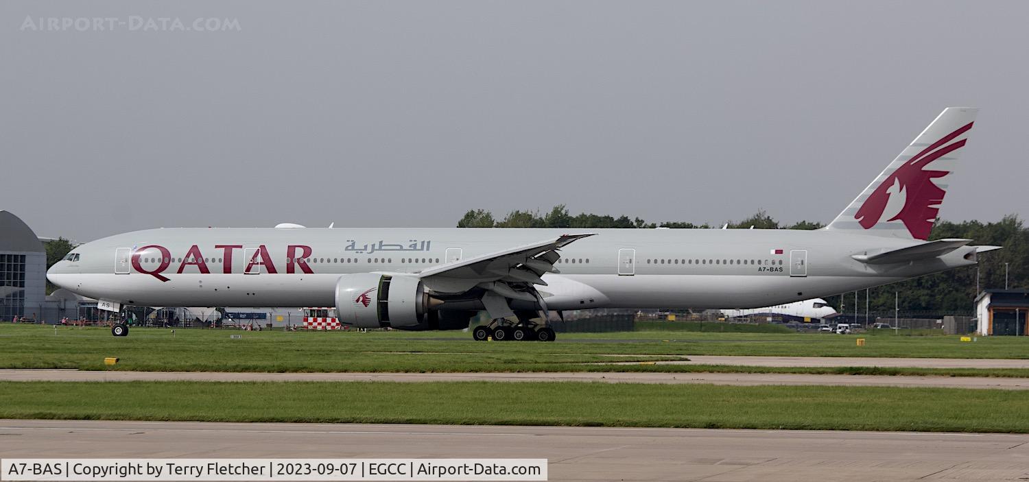 A7-BAS, 2012 Boeing 777-3DZ/ER C/N 41062, At Manchester Airport