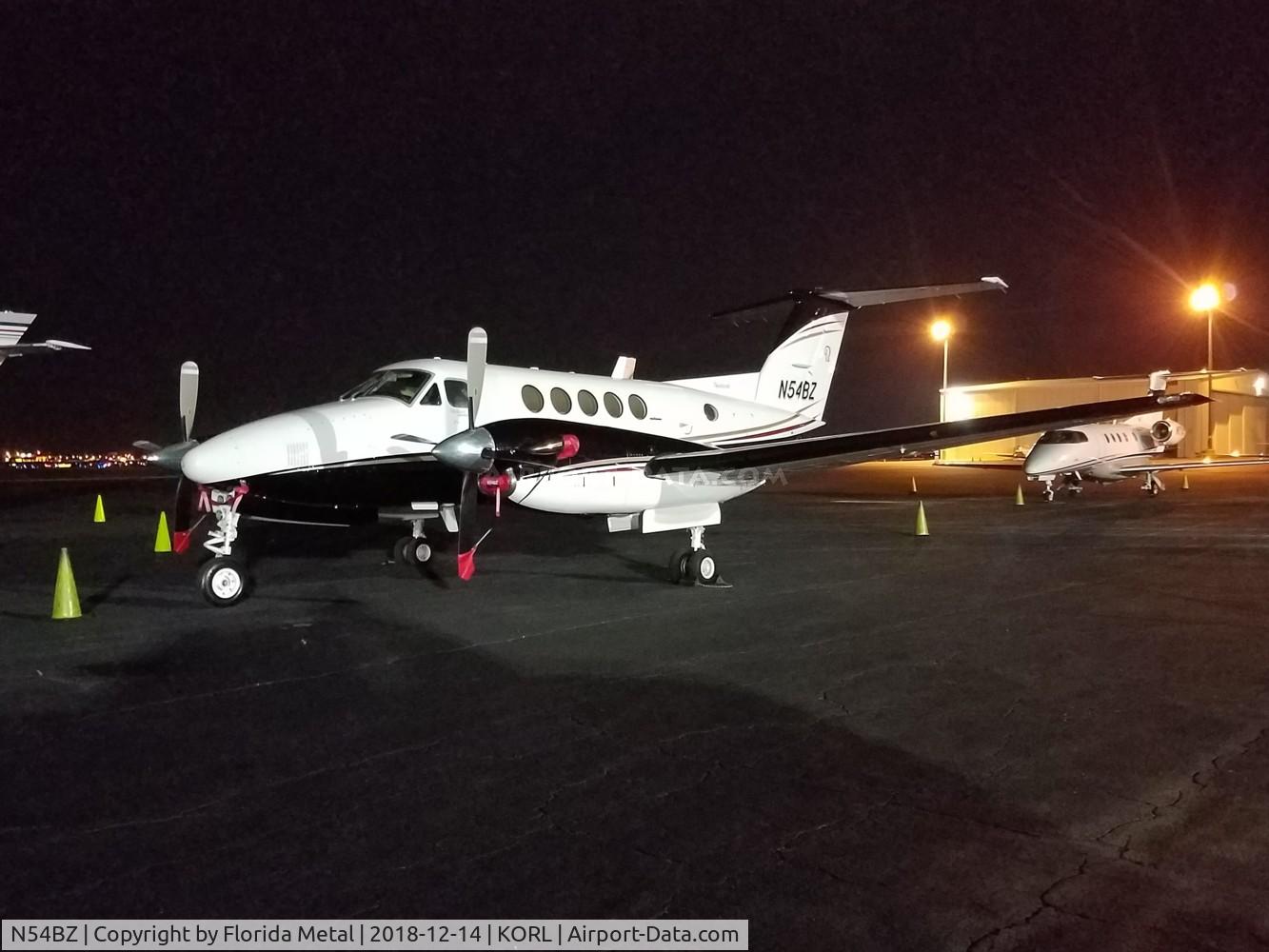 N54BZ, 1983 Beech B200 King Air C/N BB-1132, King Air 200 zx