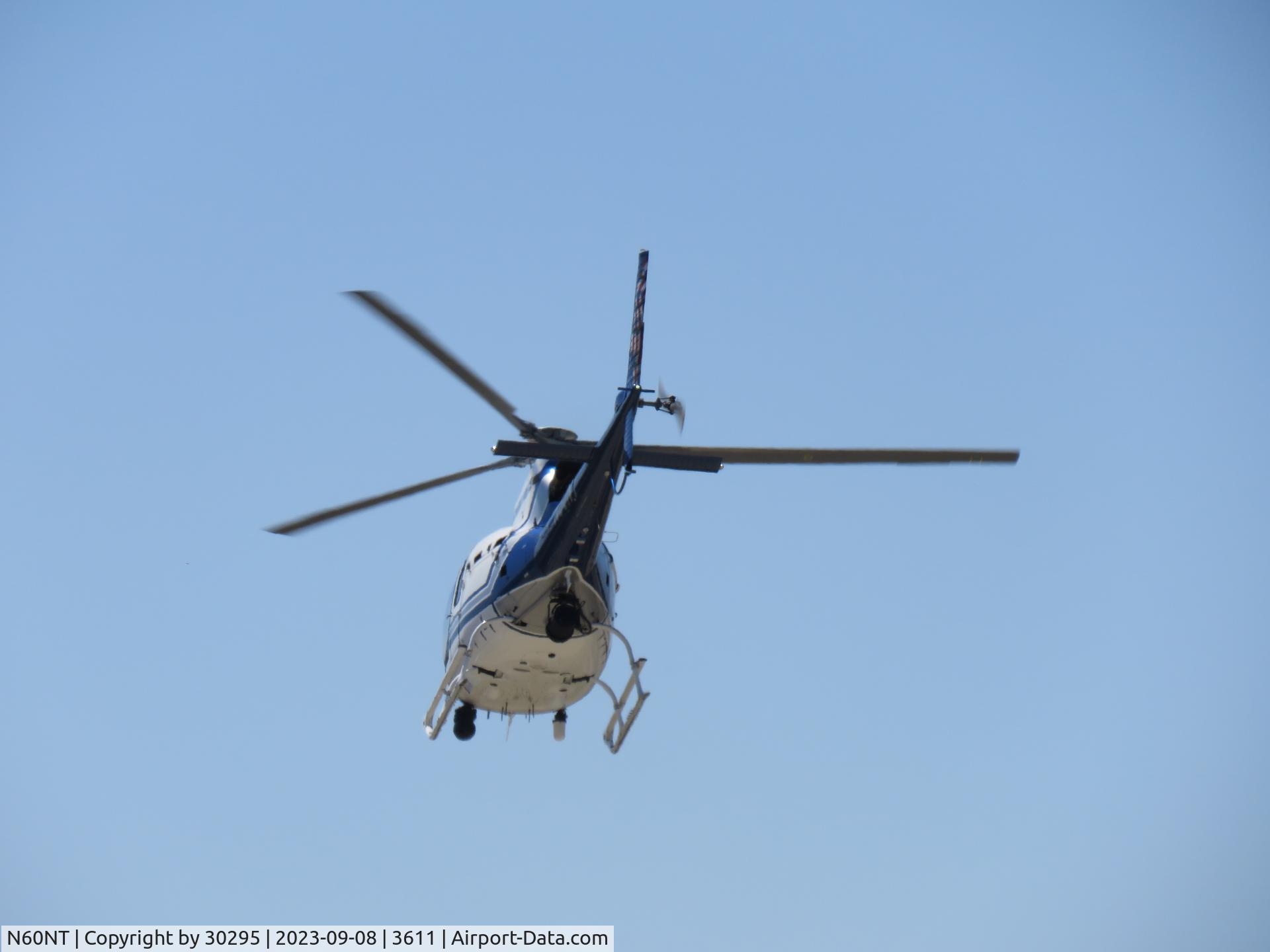 N60NT, 2017 Airbus Helicopters AS-350B-3 Ecureuil C/N 8466, Leaving westbound