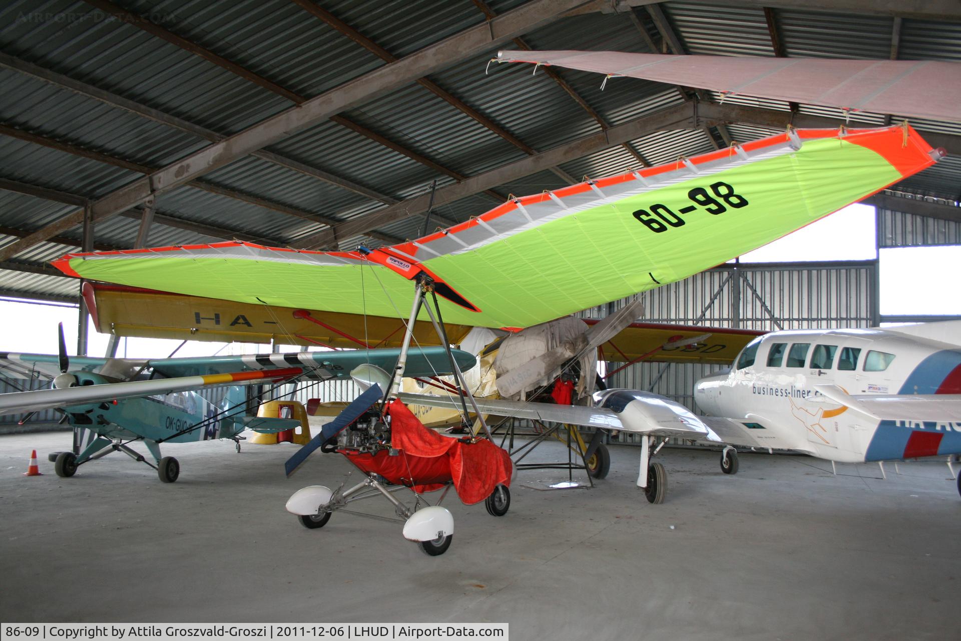 86-09, Halley Apollo C-15D Racer GT C/N 121197, LHUD - Szeged Airport, Hungary