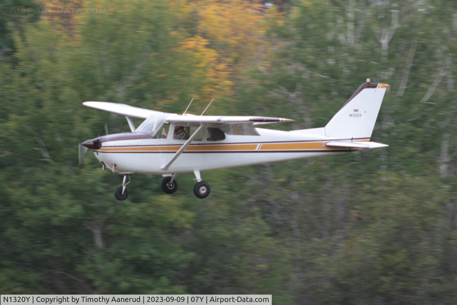 N1320Y, 1962 Cessna 172C C/N 17249020, 1962 Cessna 172C, c/n: 17249020. EAA Chapter 1610 Grass is Gas Poker Run