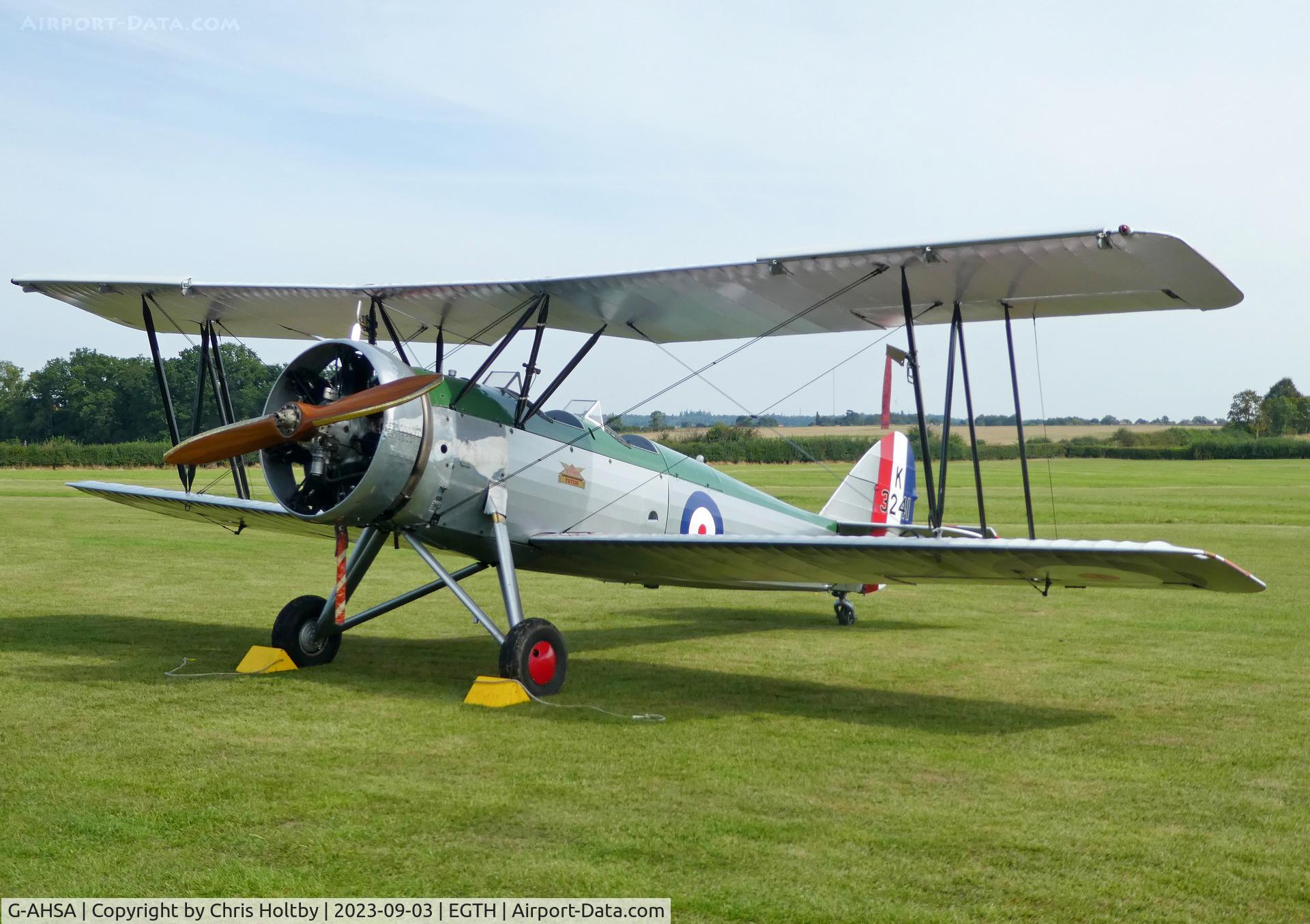 G-AHSA, 1933 Avro 621 Tutor C/N K3215, 1933 Avro Tutor looking immaculate & ready for the display at the Vintage Airshow at Old Warden.