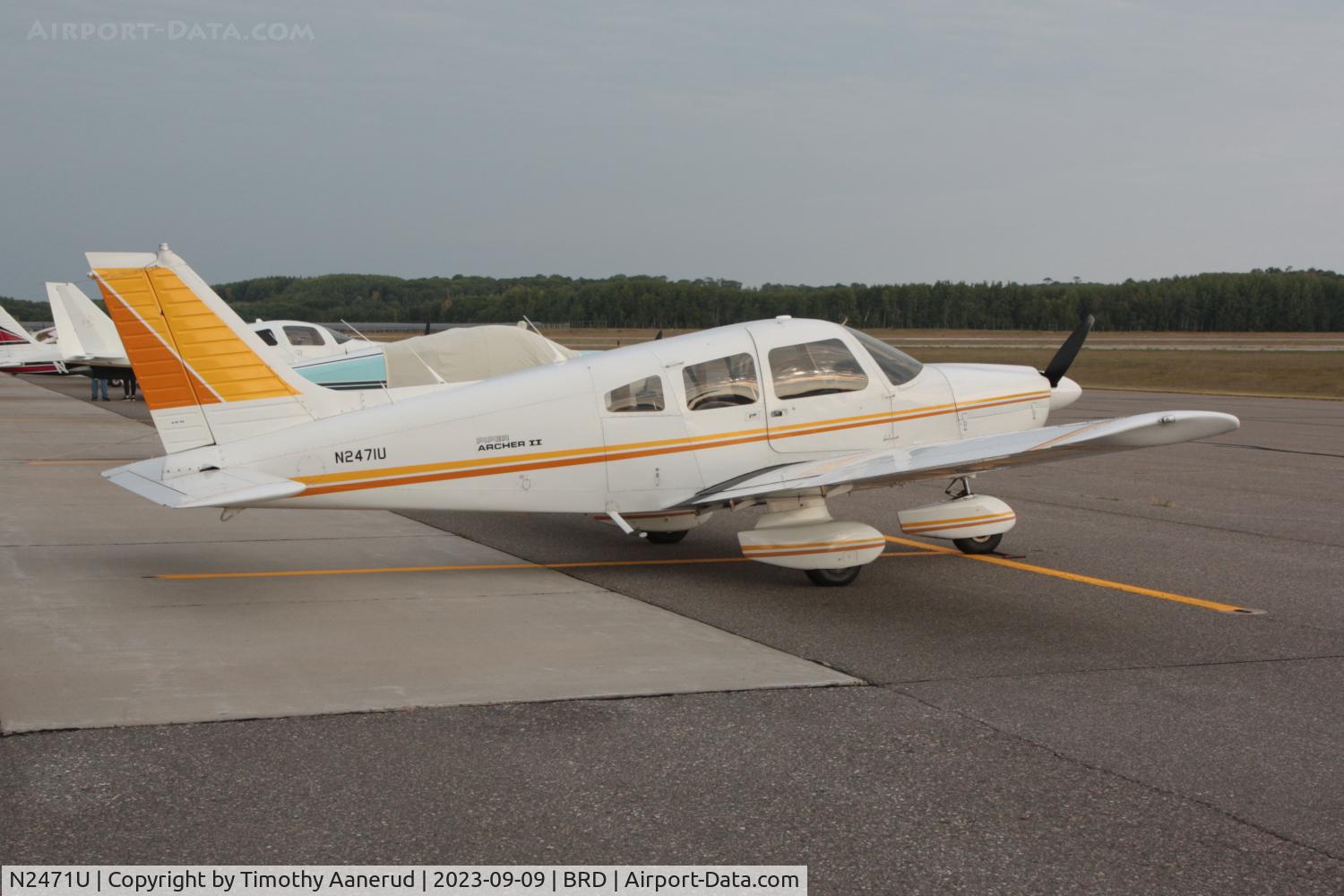 N2471U, 1979 Piper PA-28-181 C/N 28-8090049, 1979 Piper PA-28-181, c/n: 28-8090049. EAA Chapter 1610 Grass is a Gas Poker Run