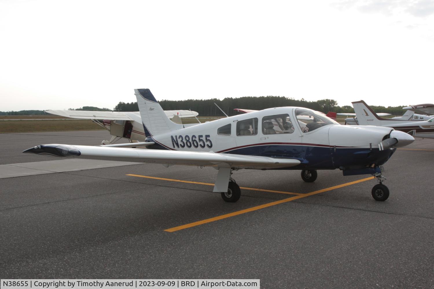 N38655, 1977 Piper PA-28R-201 Cherokee Arrow III C/N 28R-7737105, 1977 Piper PA-28R-201, c/n: 28R-7737105. EAA Chapter 1610 Grass is a Gas Poker Run