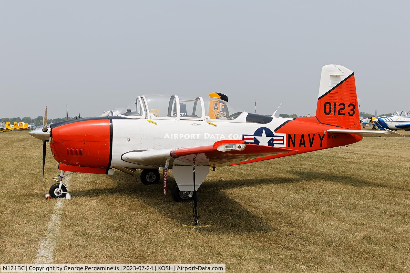 N121BC, Beech T-34A Mentor C/N G-123, Oshkosh 2023.