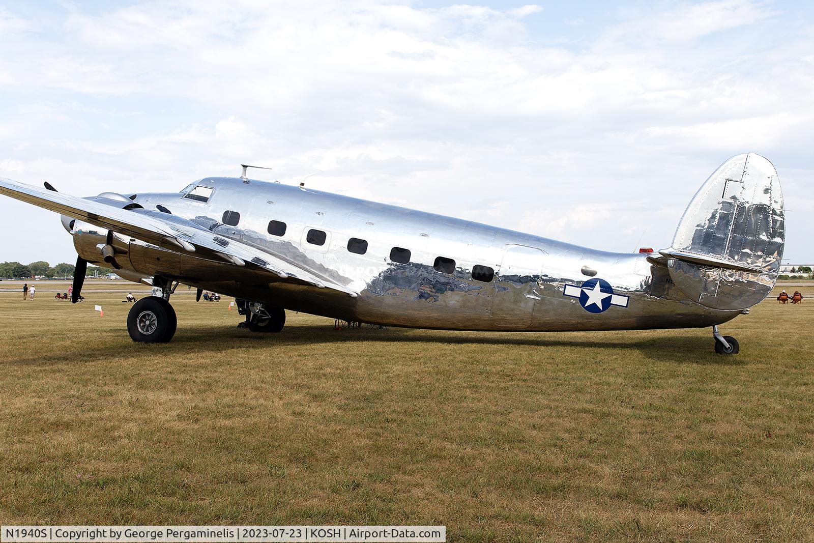 N1940S, 1943 Lockheed 18-56 Lodestar C/N 18-2509, Oshkosh 2023.