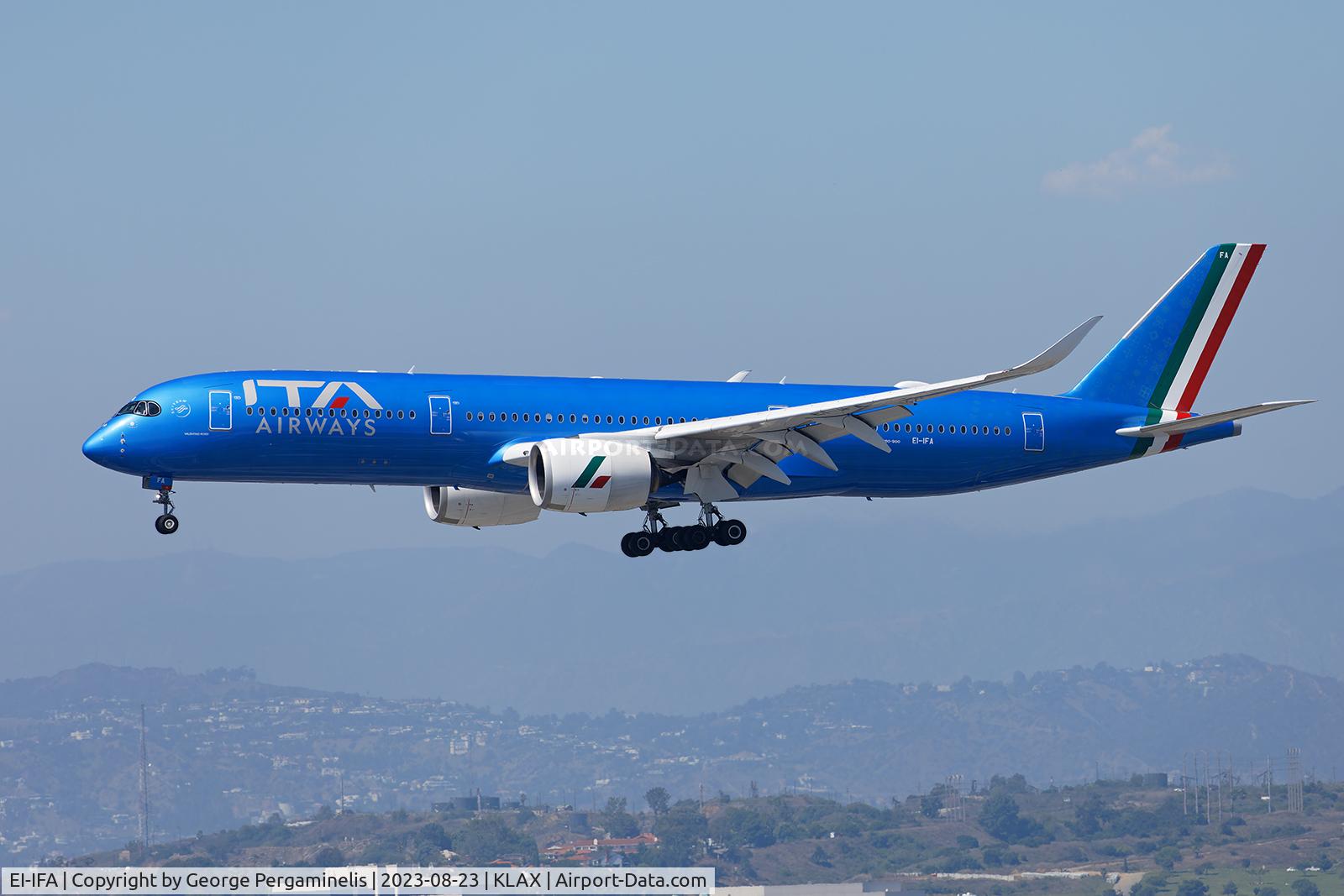 EI-IFA, 2019 Airbus A350-941 C/N 0308, Final runway 24L at KLAX.