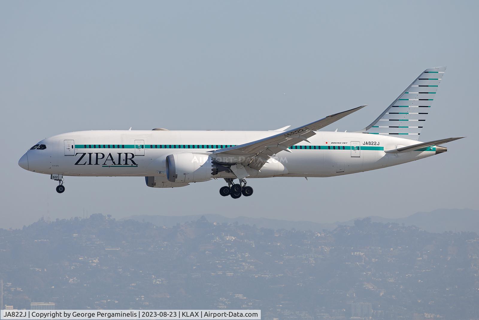 JA822J, 2010 Boeing 787-8 Dreamliner C/N 34832, Final runway 24L at KLAX.