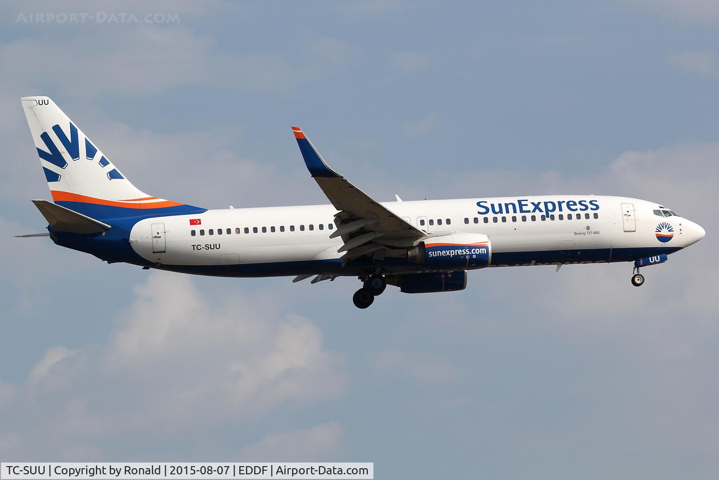 TC-SUU, 2001 Boeing 737-86Q C/N 30274, at fra