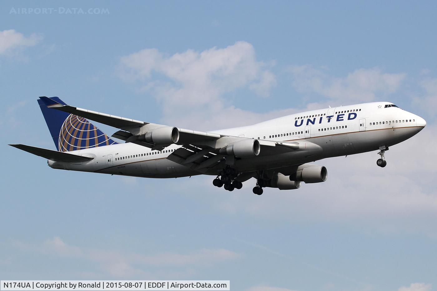N174UA, 1990 Boeing 747-422 C/N 24381, at fra