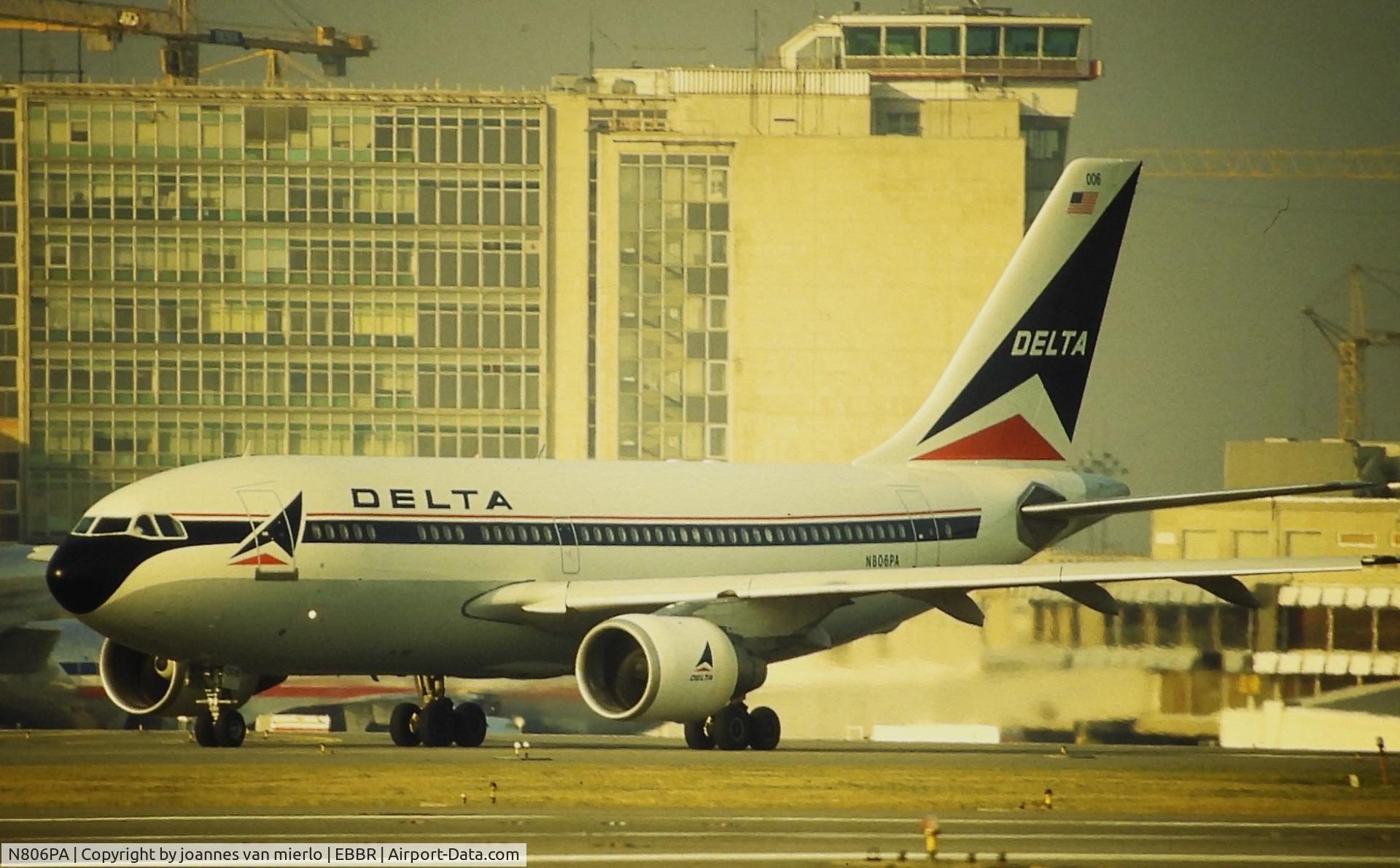 N806PA, 1984 Airbus A310-222 C/N 342, Slide scan