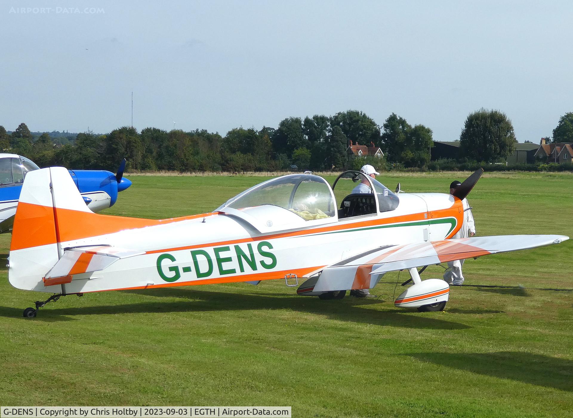 G-DENS, 1963 Binder CP-301S Smaragd C/N 121, Visiting Old Warden (EGTH) for the Vintage Airshow, very rare in the UK.