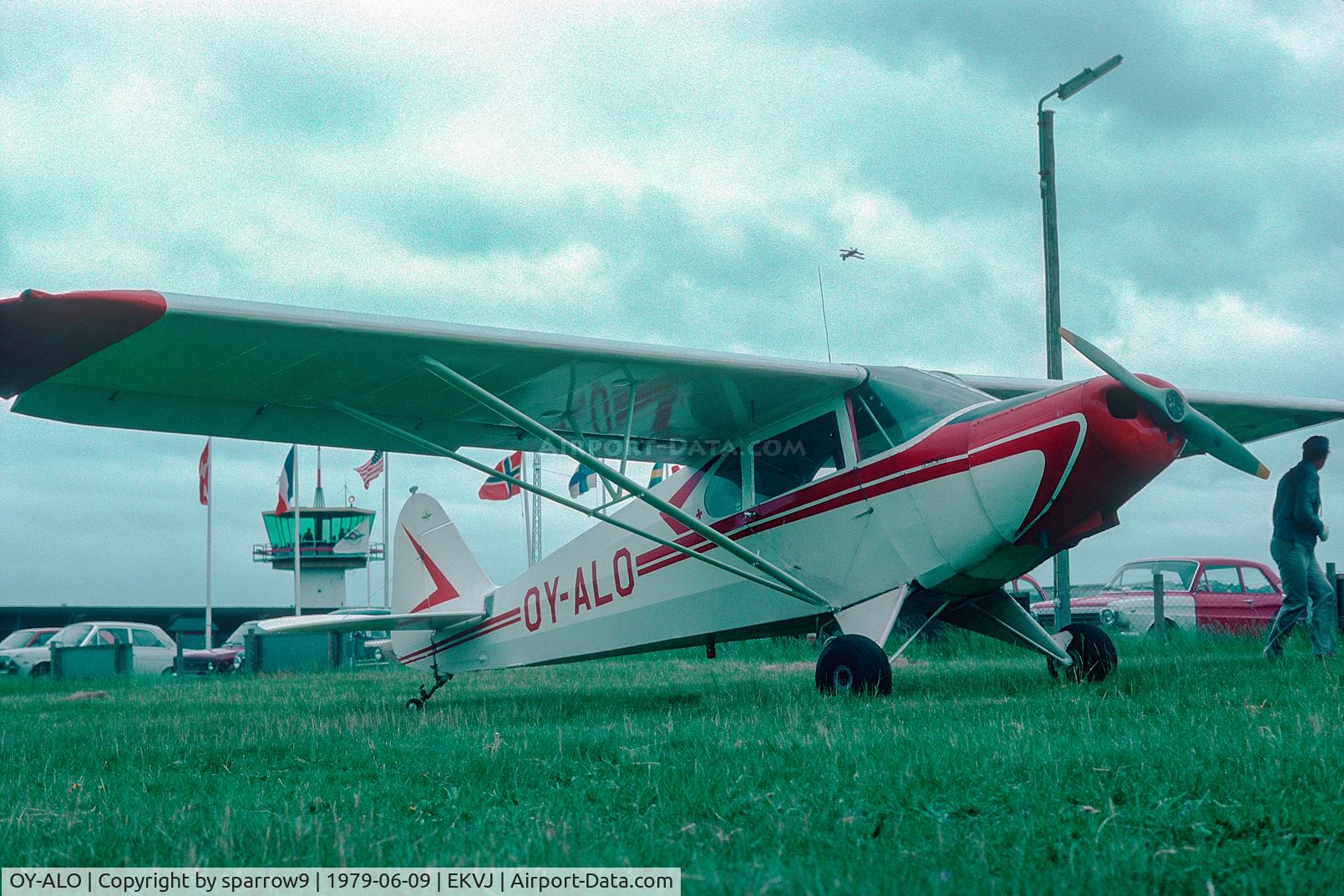 OY-ALO, 1948 Piper PA-14 Family Cruiser C/N 14-192, KZ-Rally Stauning. Still on the US-Register. Scanned from a slide.