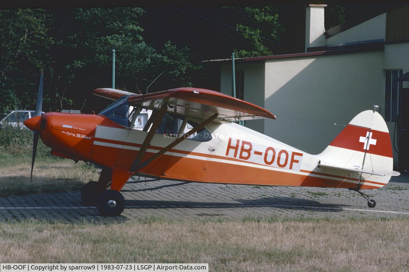 HB-OOF, 1949 Piper PA-16 Clipper C/N 16-502, At Gland airfield. Scanned from a slide.