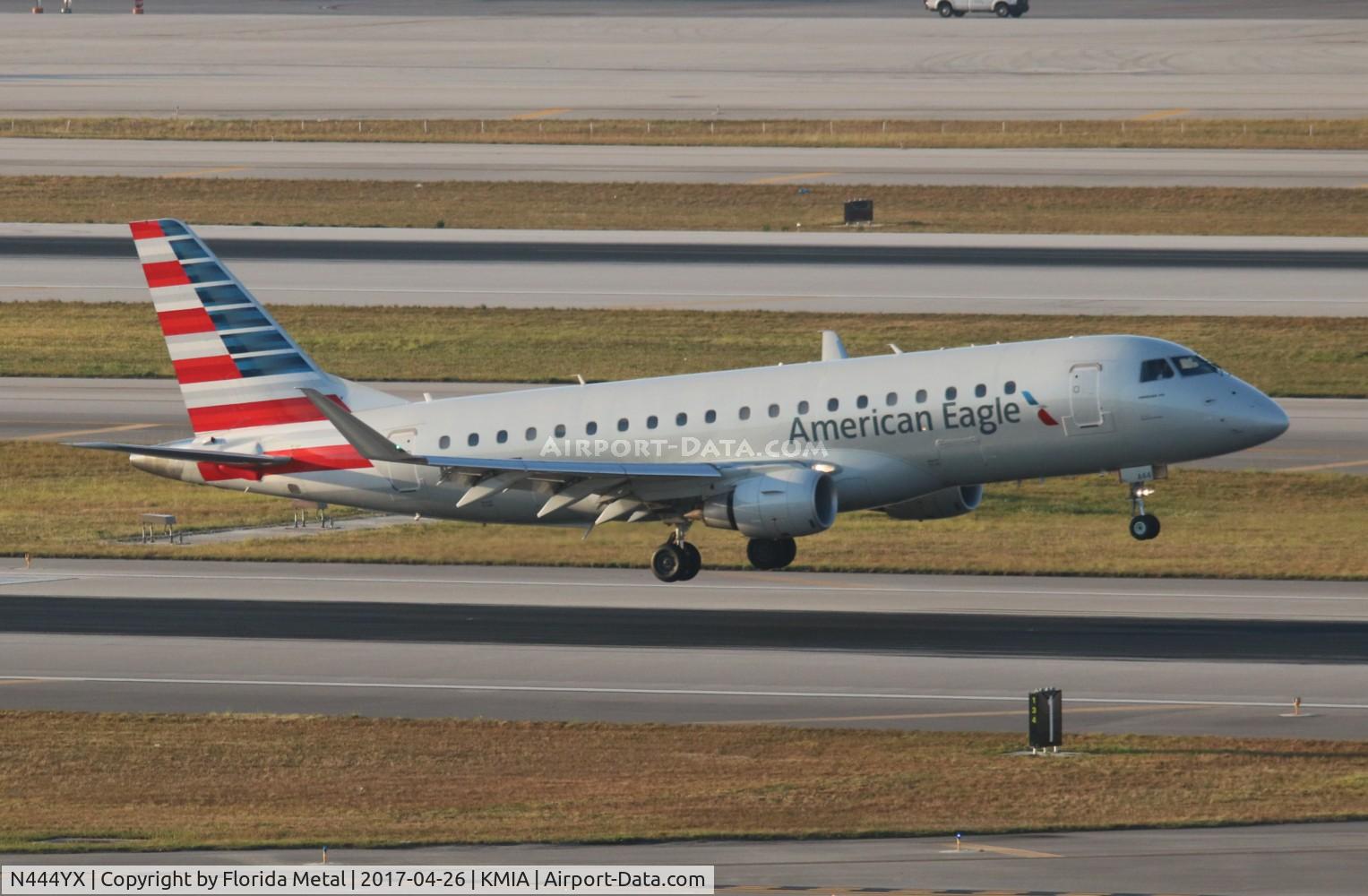 N444YX, 2015 Embraer 175LR (ERJ-170-200LR) C/N 17000453, AE E175 zx CHS-MIA