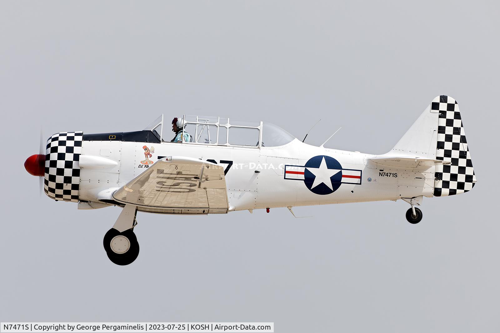 N7471S, 1943 North American AT-6C C/N 88-14167, Oshkosh 2023.