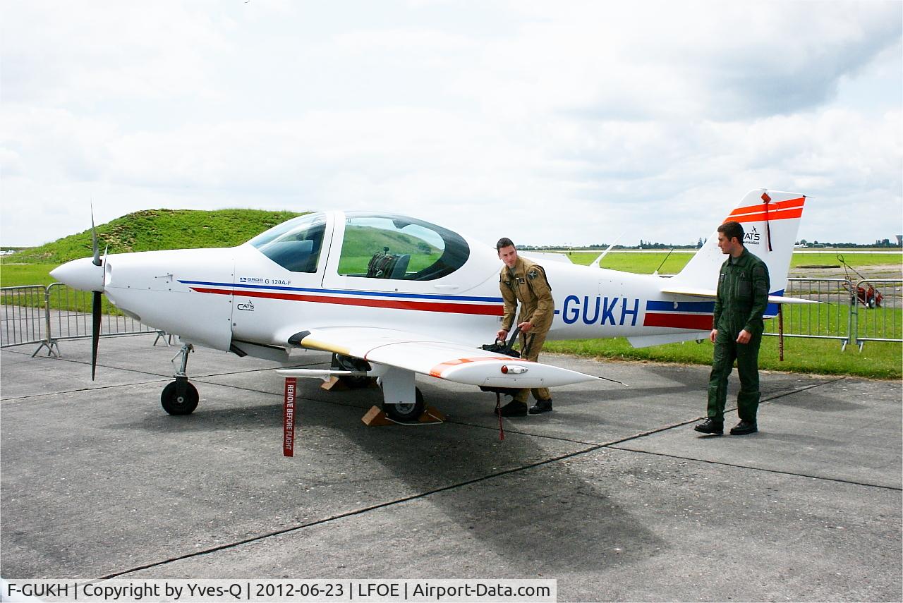 F-GUKH, Grob G-120A-F C/N 85042, Grob G120A-F, Static display, Evreux-Fauville Air Base 105 (LFOE)