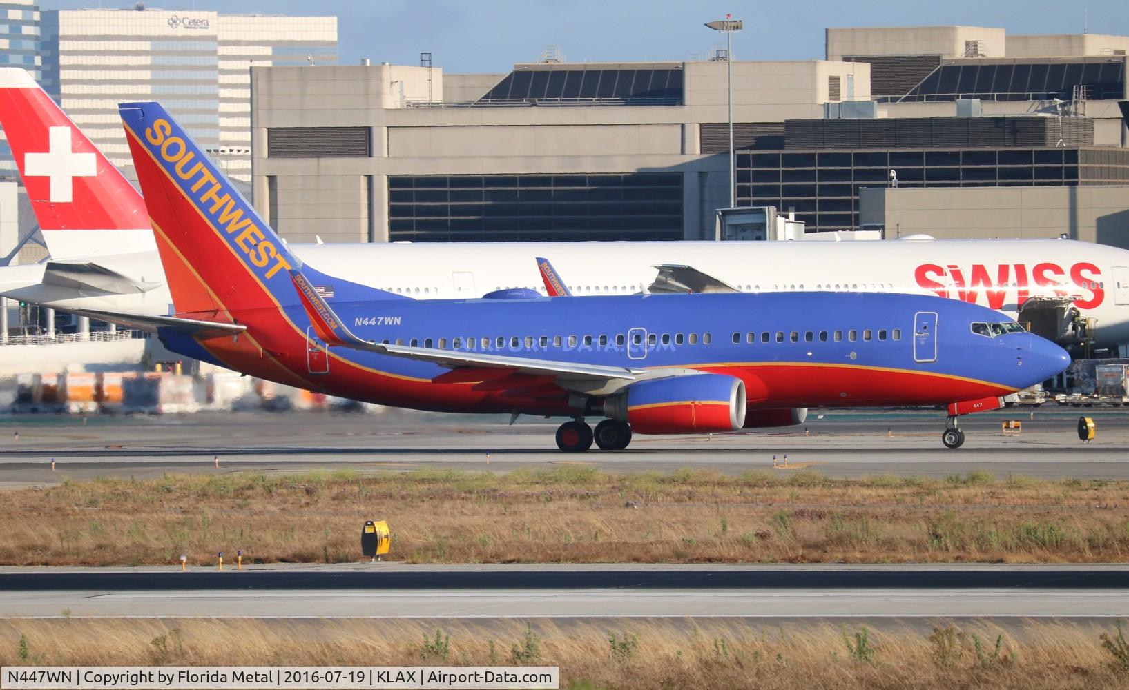 N447WN, 2003 Boeing 737-7H4 C/N 33720, SWA 737 canyon blue zx