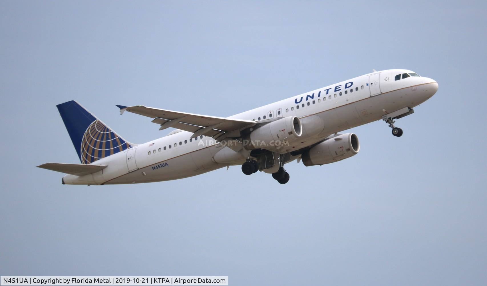 N451UA, 1998 Airbus A320-232 C/N 865, UAL A320 zx TPA-IAD