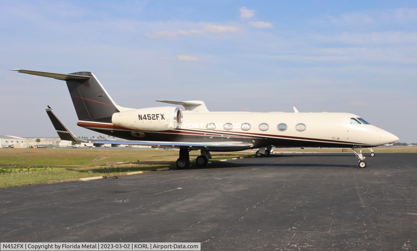 N452FX, 2015 Gulfstream Aerospace GIV-X (G450) C/N 4334, G450 zx