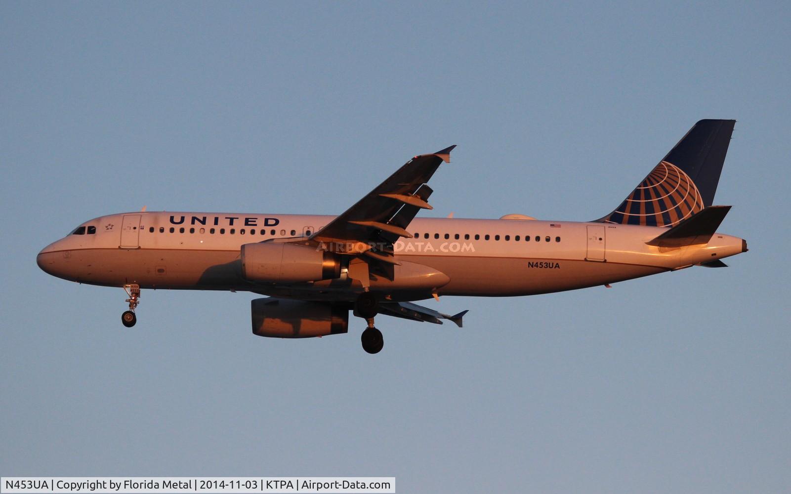 N453UA, 1999 Airbus A320-232 C/N 1001, UAL A320 zx EWR-TPA