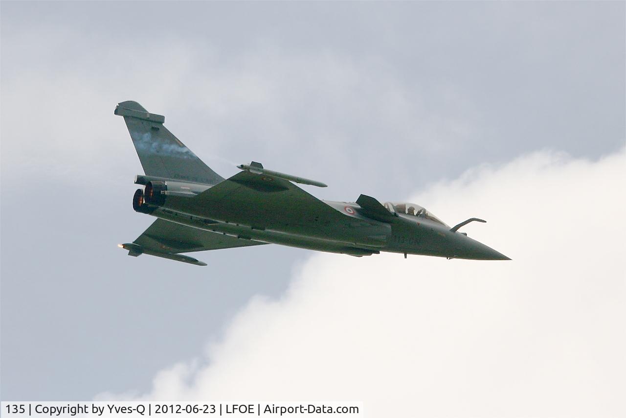 135, Dassault Rafale C C/N 135, Dassault Rafale C, On display, Evreux-Fauville AFB 105 (LFOE)