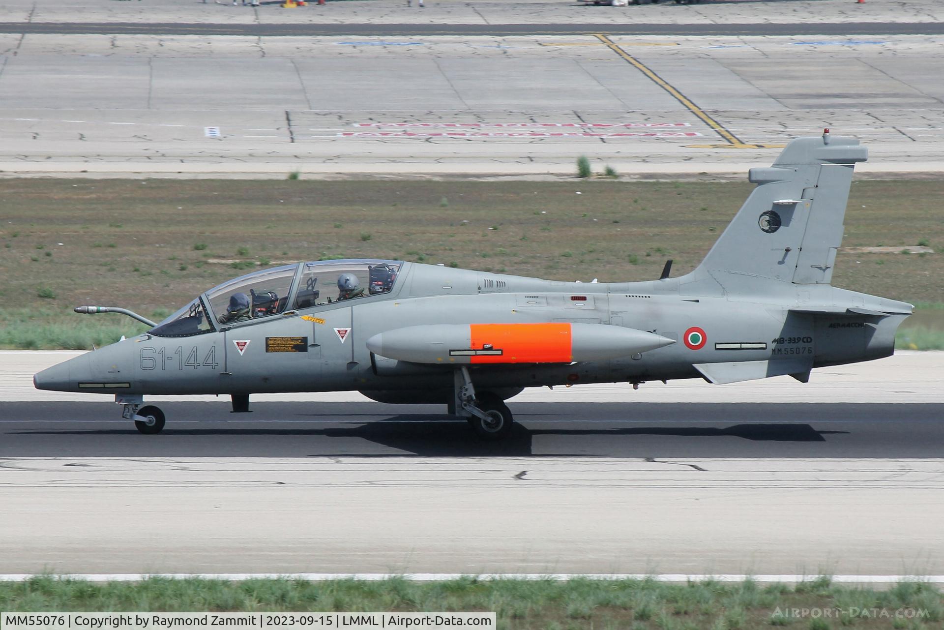 MM55076, Aermacchi MB-339CD C/N 6880/208/CD015, Aeromacchi MB-339CD MM55076/61-144 Italian Air Force