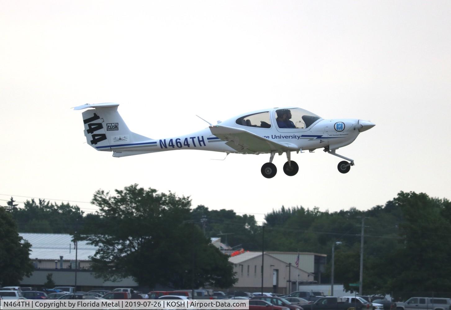 N464TH, 2009 Diamond DA-40 Diamond Star C/N 40.1052, DA40 zx