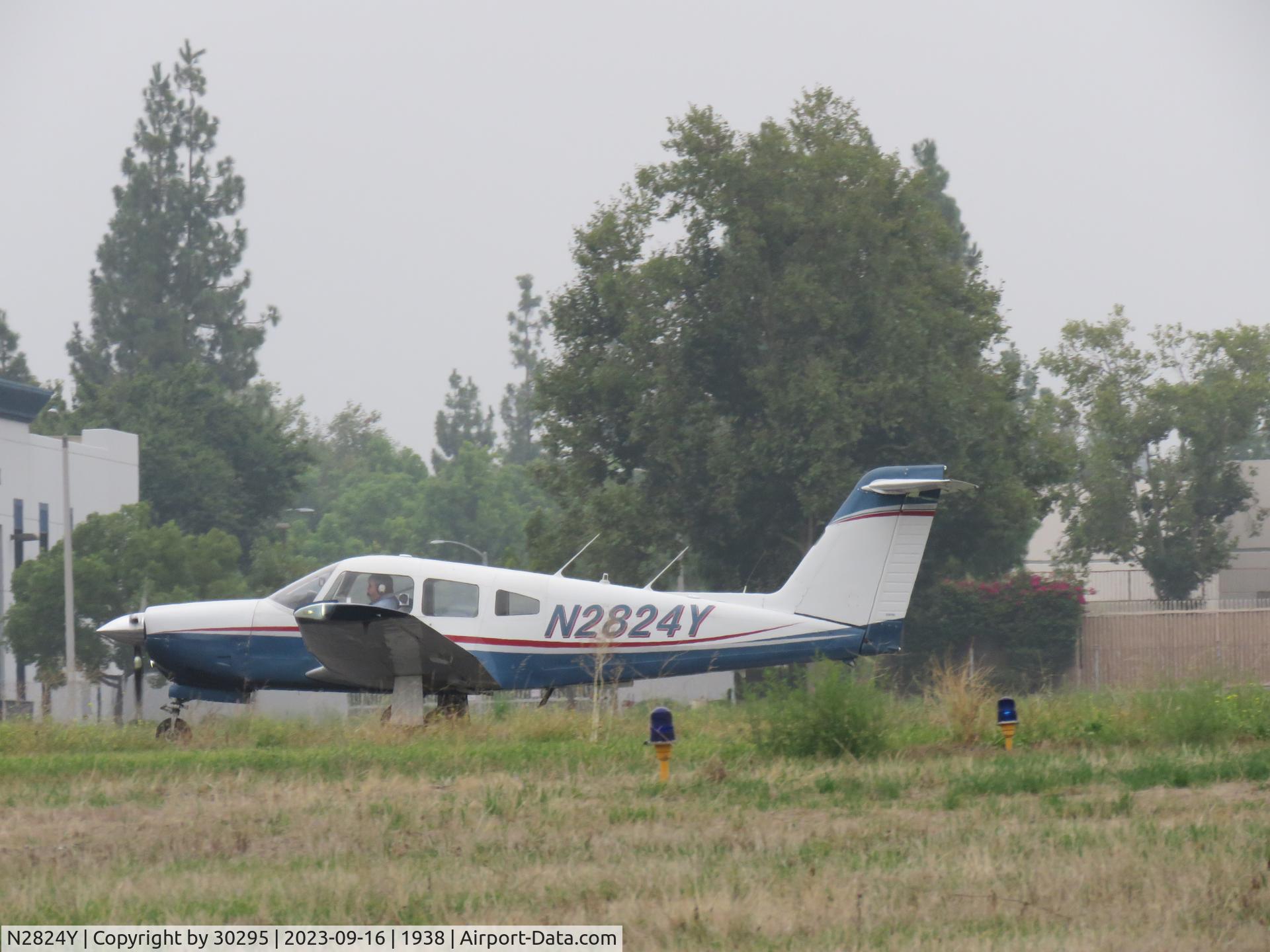 N2824Y, 1979 Piper PA-28RT-201 Arrow IV C/N 28R-7918161, Ready for take off