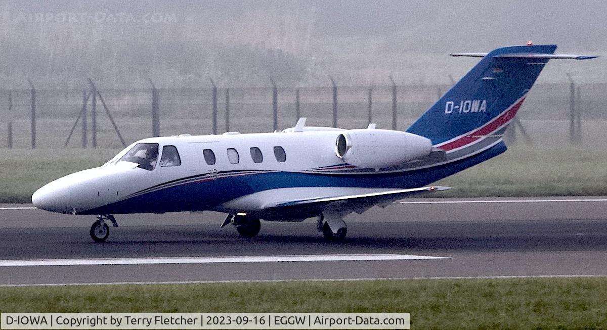 D-IOWA, 2006 Cessna 525 CitationJet CJ1+ C/N 525-0624, At  a very foggy Luton Airport