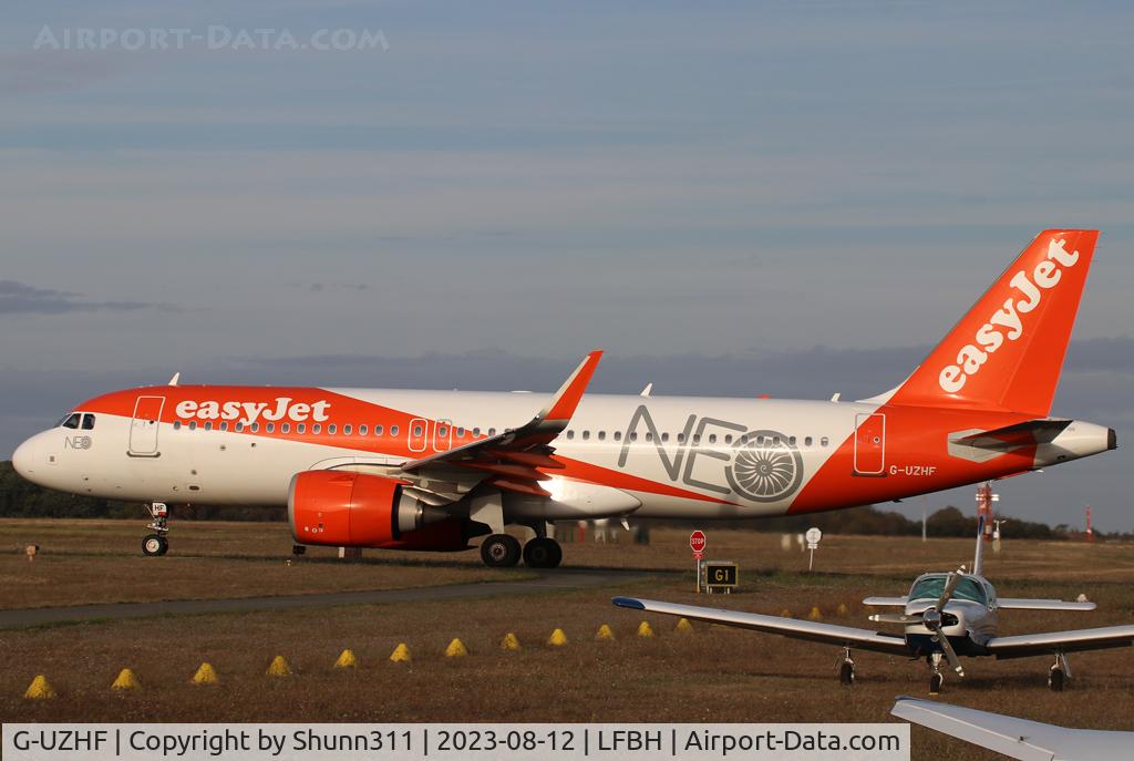 G-UZHF, 2018 Airbus A320-251N C/N 8193, Taxiing for departure...