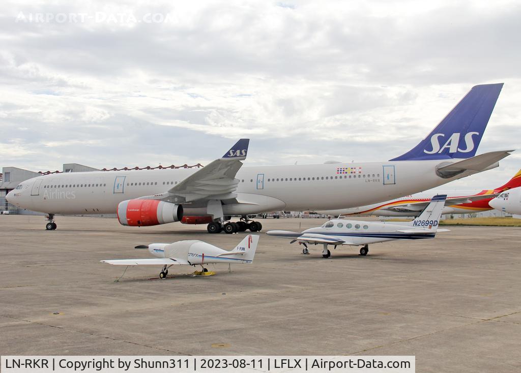 LN-RKR, 2015 Airbus A330-343E C/N 1660, Stored...