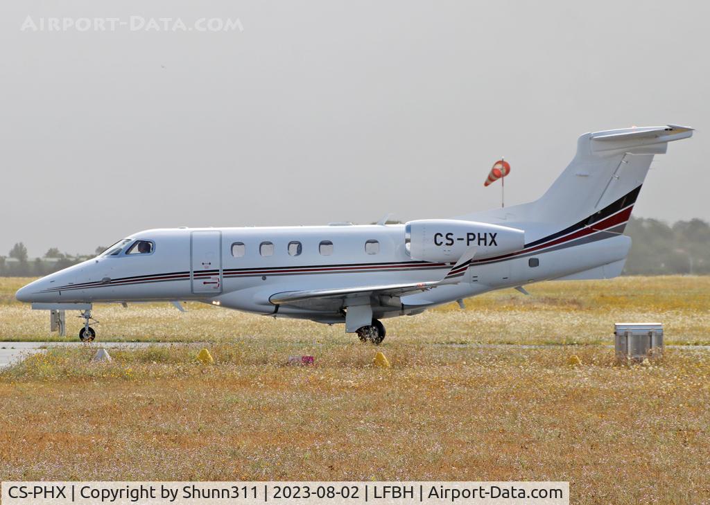 CS-PHX, 2023 Embraer EMB-505 Phenom 300E C/N 50500720, Taxiing for departure...