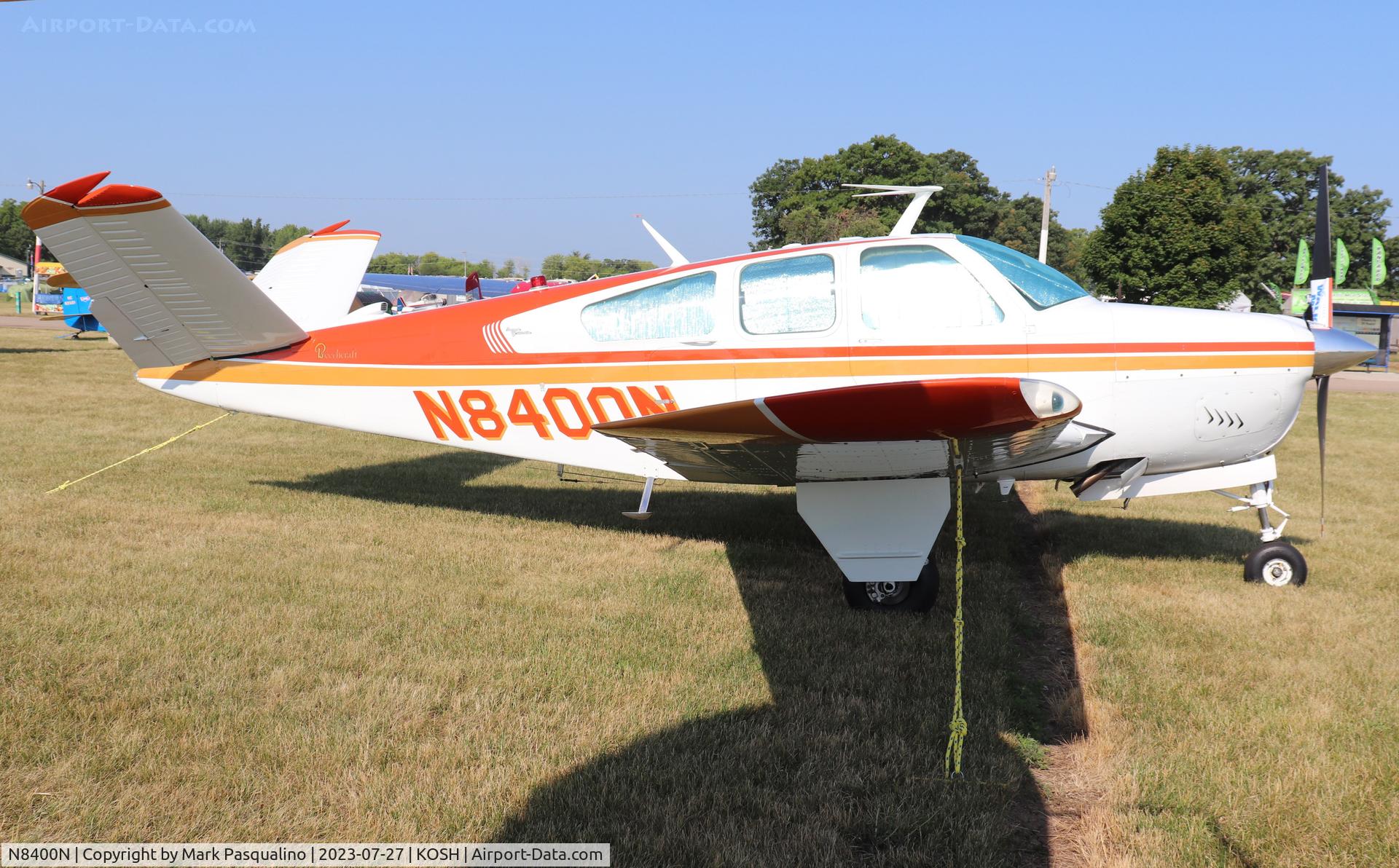 N8400N, 1968 Beech V35A Bonanza C/N D-8767, Beech V35A