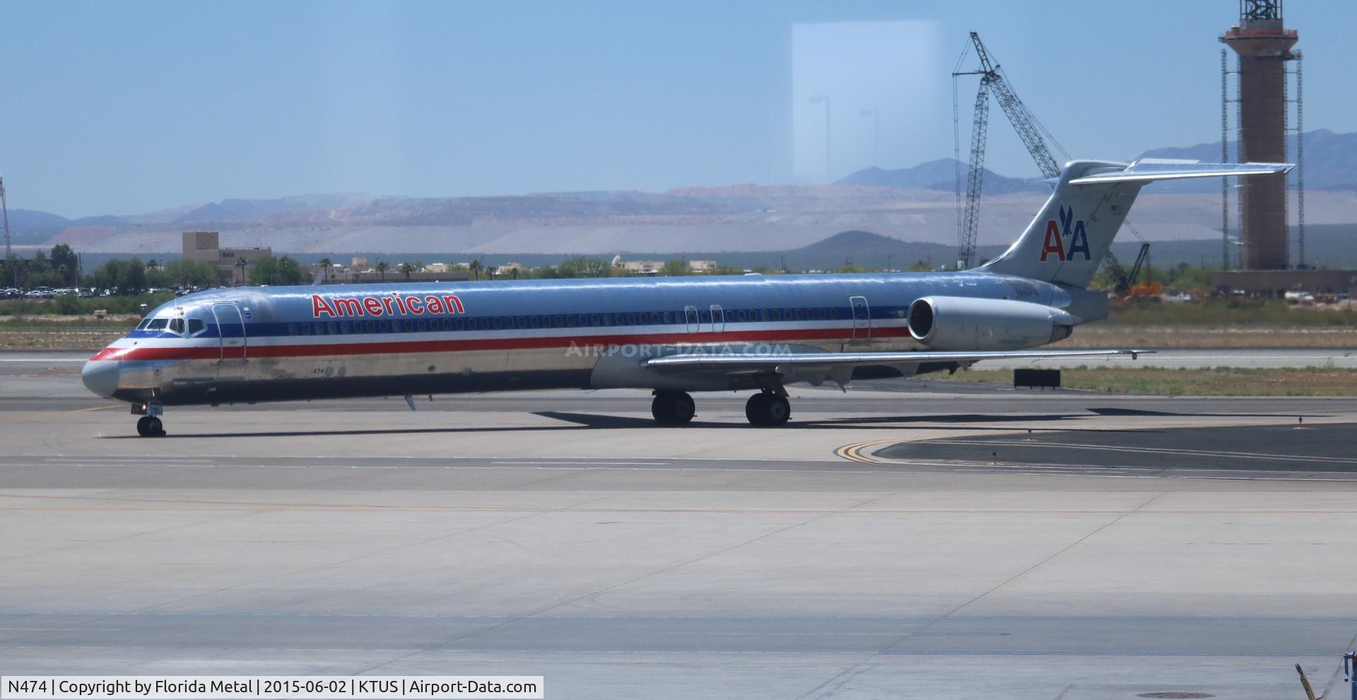 N474, 1988 McDonnell Douglas MD-82 (DC-9-82) C/N 49649, AAL MD-82 zx DFW-TUS