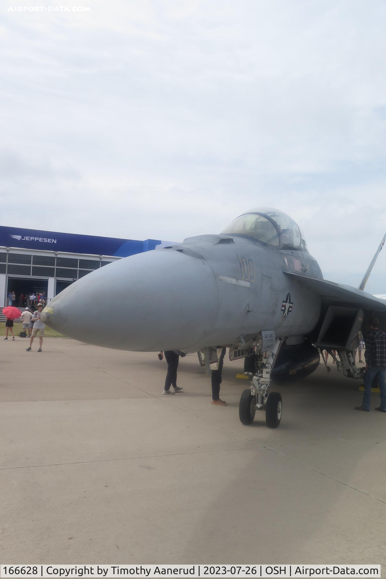 166628, Boeing F/A-18F Super Hornet C/N F121, Boeing F/A-18F Super Hornet, c/n: F121. BuNu 166628. AirVenture 2023m
