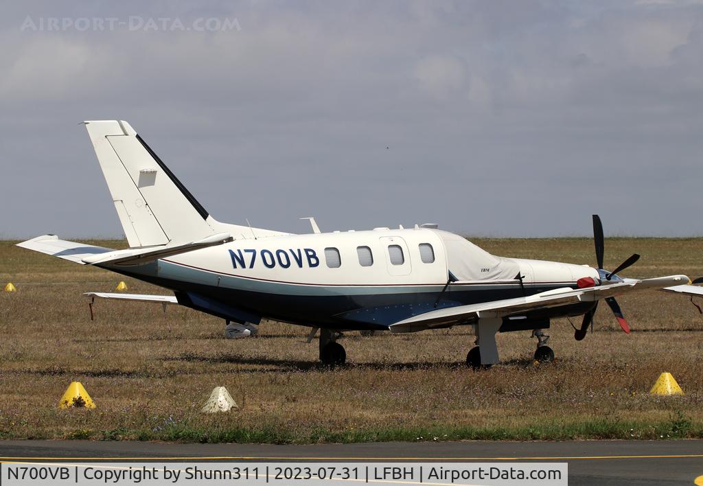 N700VB, 2002 Socata TBM-700 C/N 237, Parked in the grass...