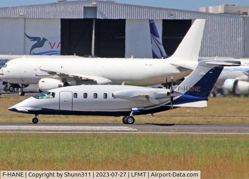 F-HANE, 2009 Piaggio P-180 Avanti II C/N 1177, Ready for take off from rwy 12L
