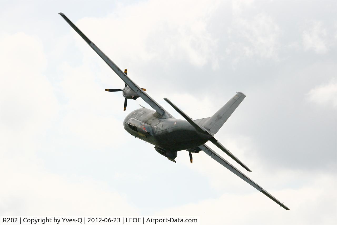 R202, Transall C-160R C/N 202, Transall C-160R, On display, Evreux-Fauville AB 105 (LFOE)