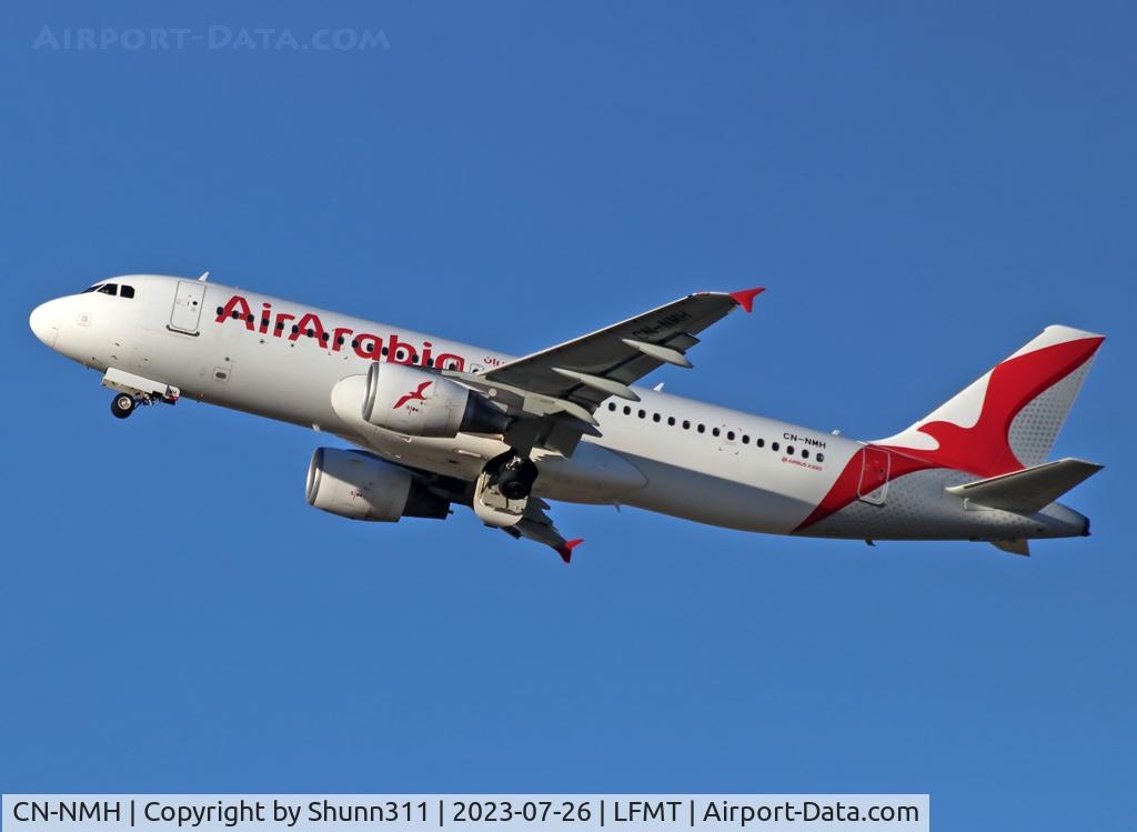 CN-NMH, 2012 Airbus A320-214 C/N 5143, Climbing...