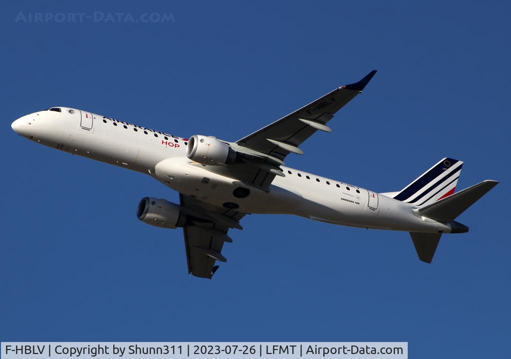 F-HBLV, 2015 Embraer 190STD (ERJ-190-100STD) C/N 19000689, Climbing...