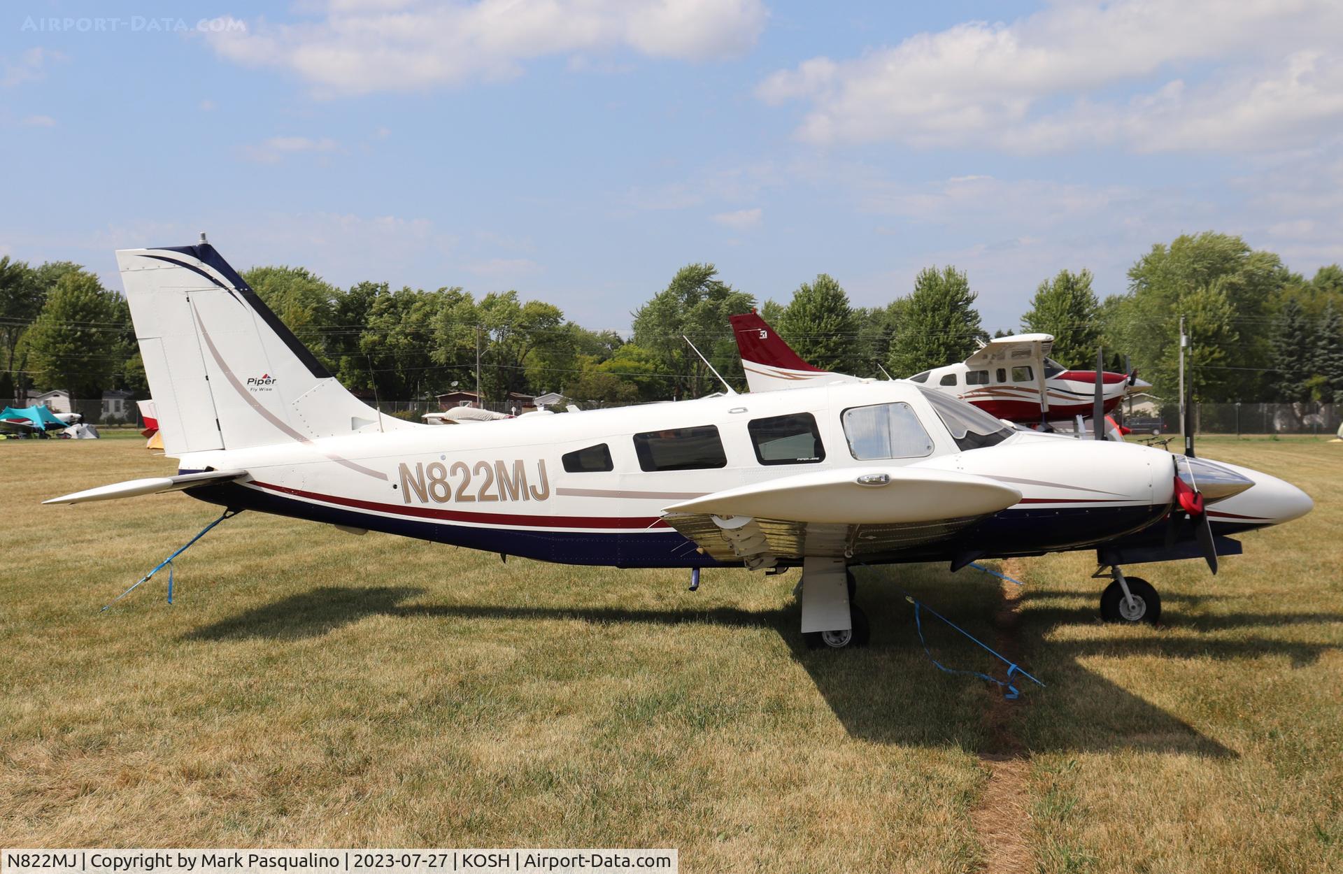 N822MJ, Piper PA-34-220T C/N 348133248, Piper PA-34-220T