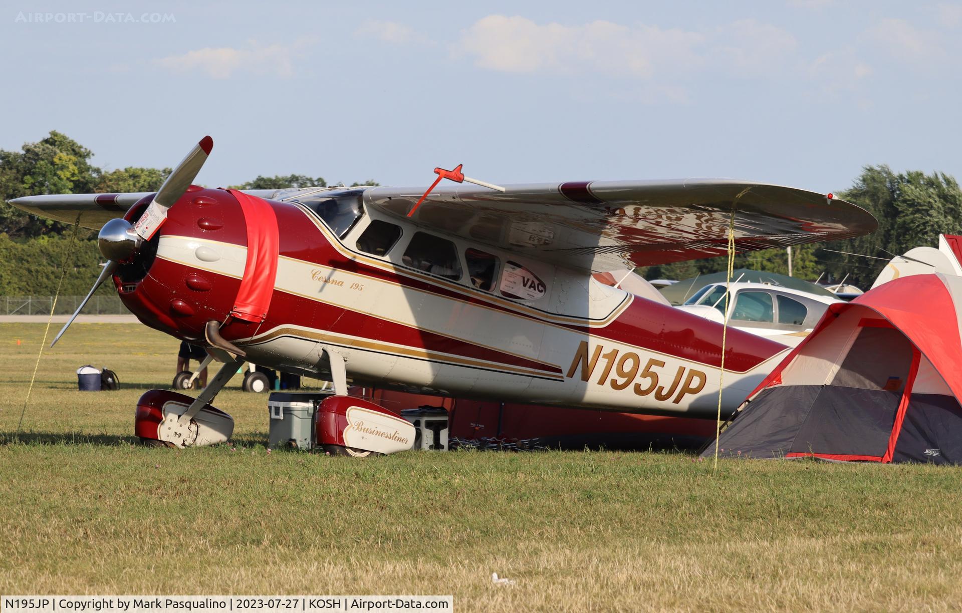 N195JP, 1951 Cessna 195 C/N 7673, Cessna 195