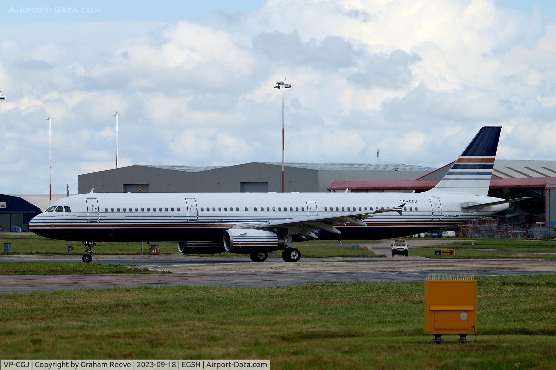 VP-CGJ, Airbus A321-200 C/N 5350, Departing from Norwich.