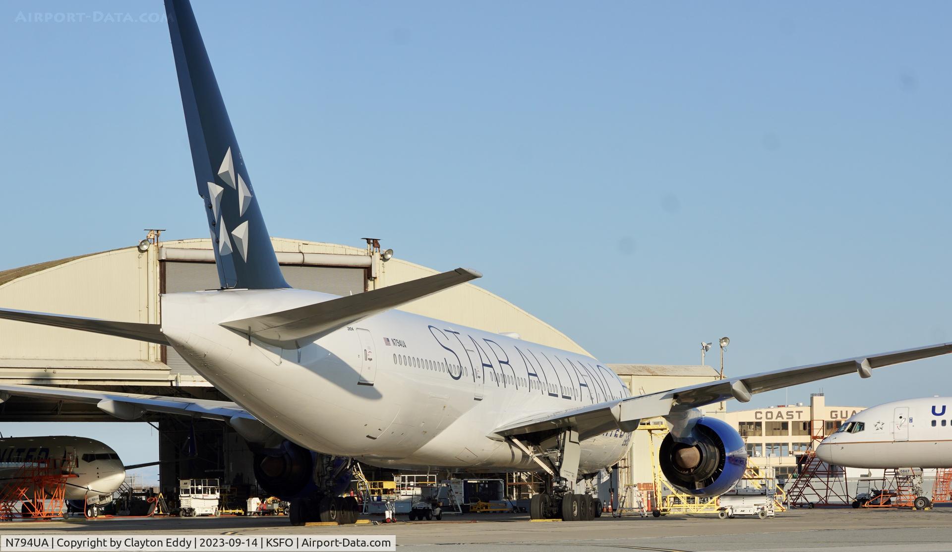 N794UA, 1997 Boeing 777-222 C/N 26953, SFO 2023.