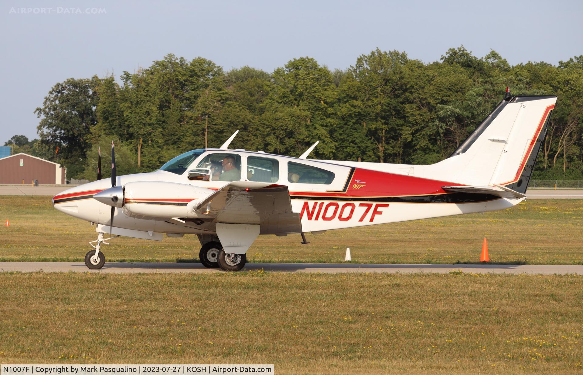 N1007F, 1968 Beech 95-B55 (T42A) Baron C/N TC-1163, Beech B55