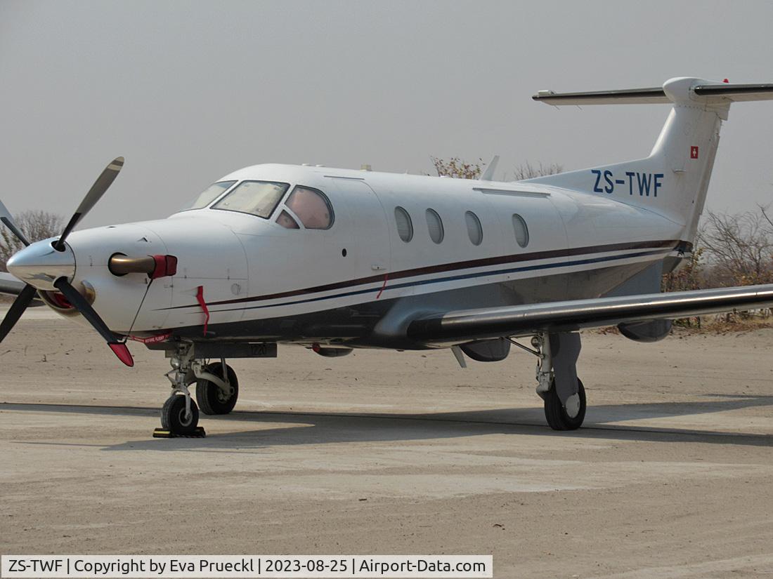 ZS-TWF, 2010 Pilatus PC-12/47E C/N 1220, Chobe Airstrip, Okavango Delta / Botswana