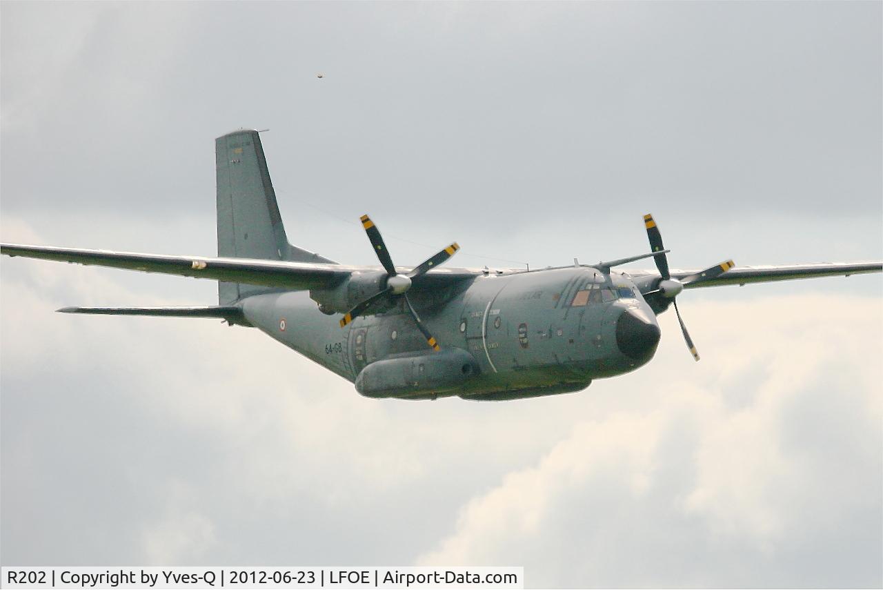 R202, Transall C-160R C/N 202, Transall C-160R, Solo display, Evreux-Fauville AB 105 (LFOE)