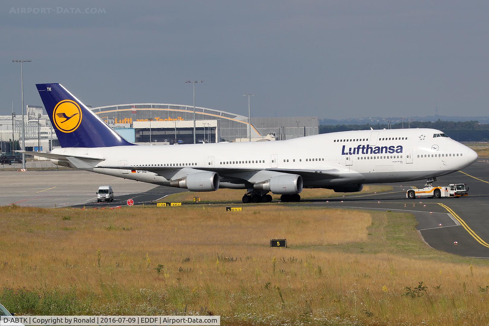 D-ABTK, 2001 Boeing 747-430 C/N 29871, at fra