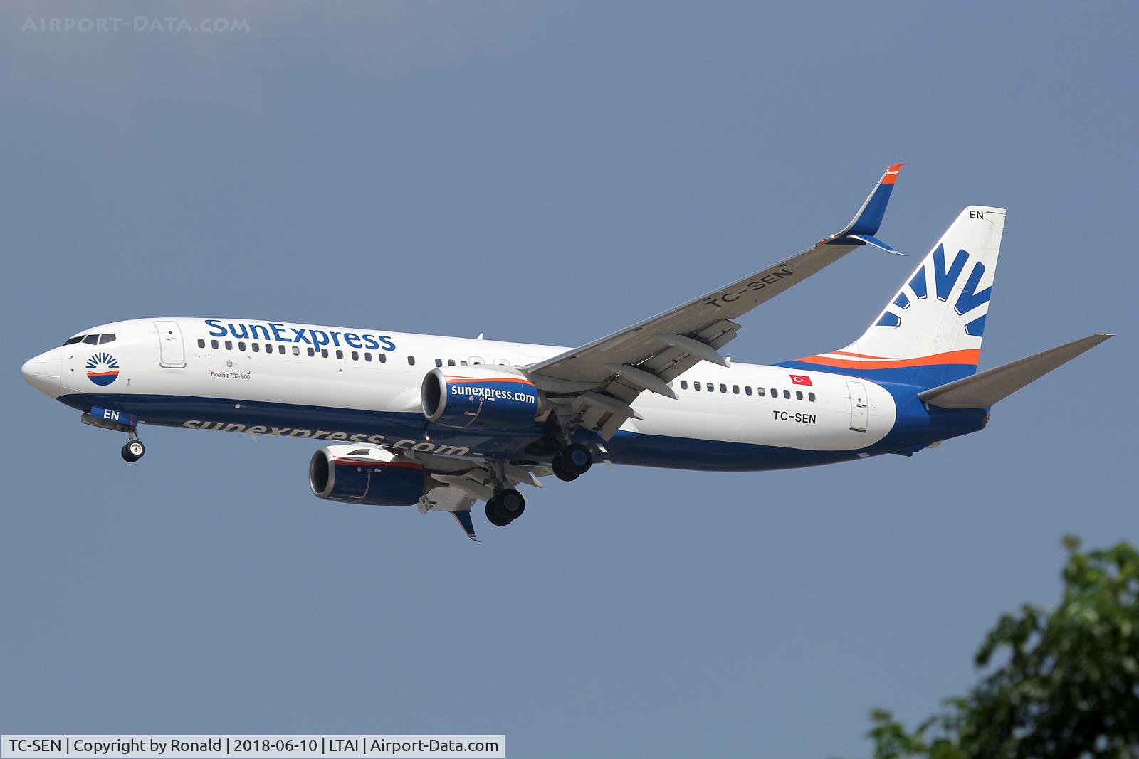 TC-SEN, 2015 Boeing 737-8HC C/N 61174, at ayt
